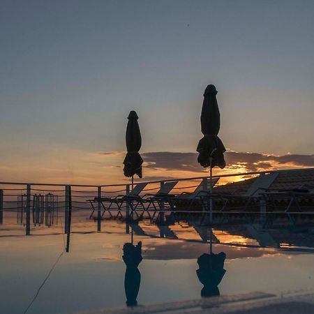 Poliana Estate Villas Riglia Екстер'єр фото