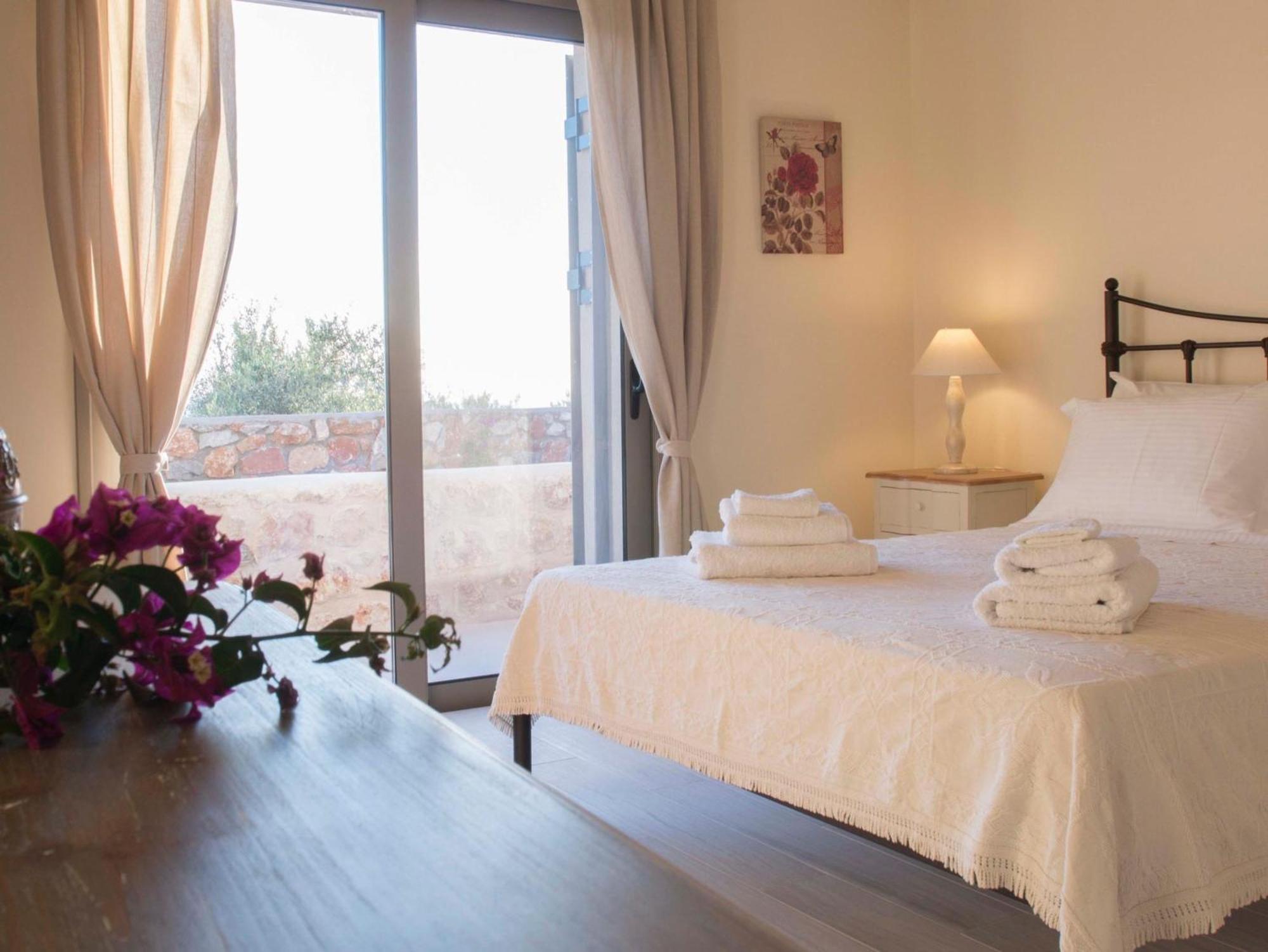 Poliana Estate Villas Riglia Екстер'єр фото